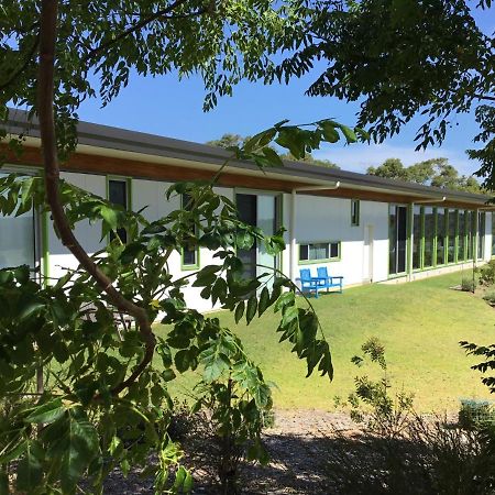 Bed + Bauhaus Hotel Yallingup Exterior photo